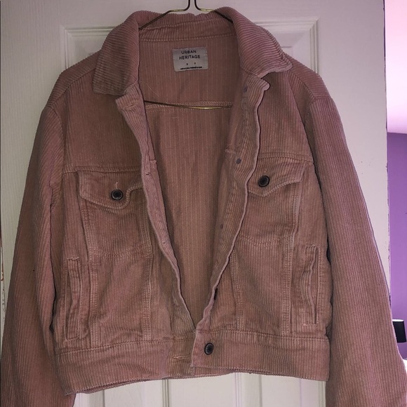 Two piece skirt and jacket set - Picture 2 of 8